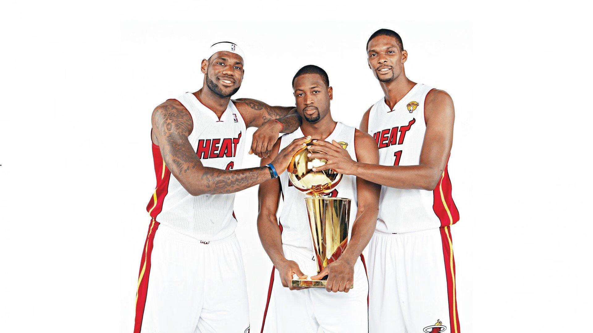 热刺想念孙兴慜！曼城打破魔咒，三线卫冕稳步前进