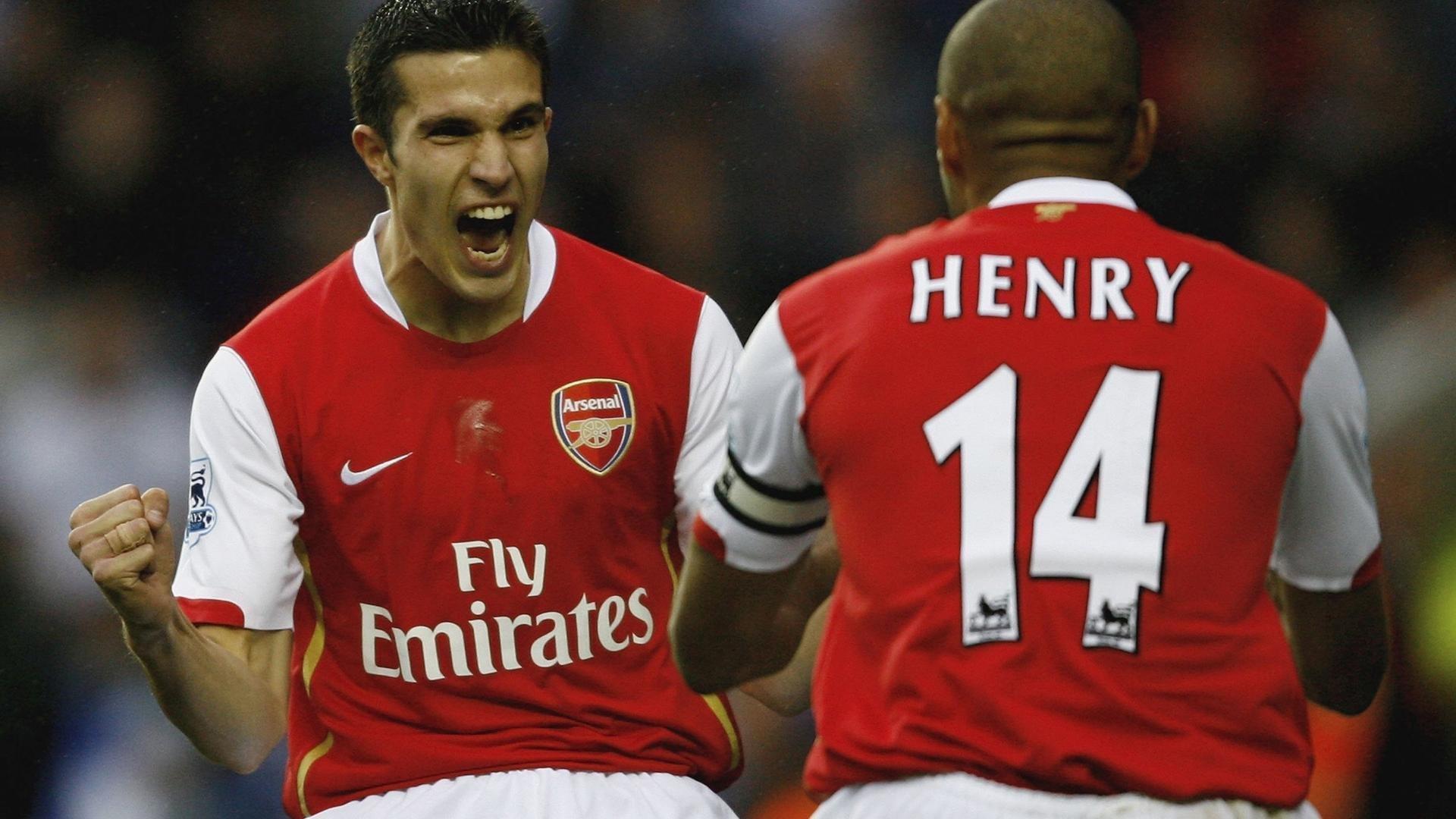 津门虎鏖战逆转青岛海牛 罗萨双响助球队延续十三轮不败神话